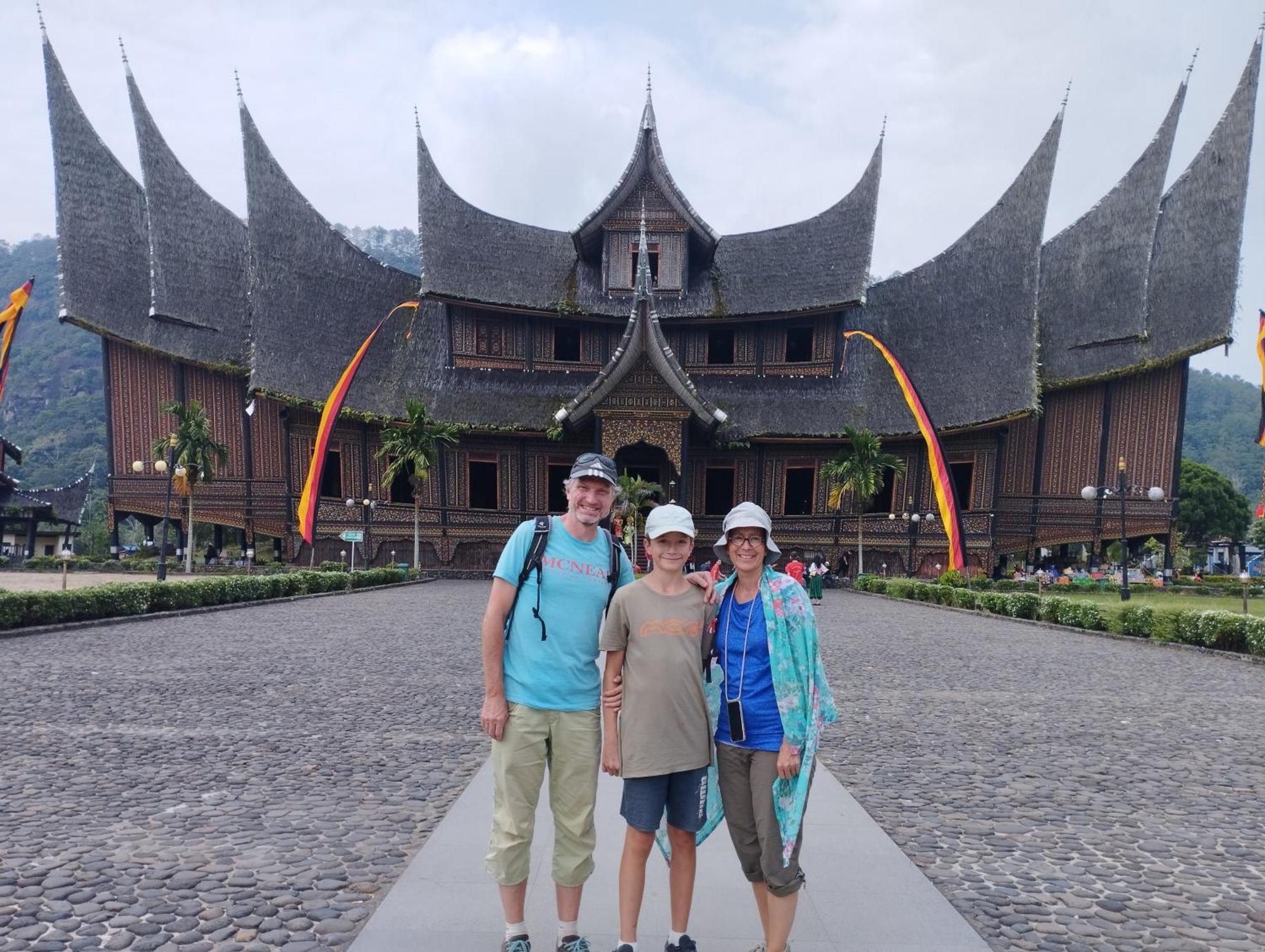 Mando Homestay III 武吉丁宜 外观 照片