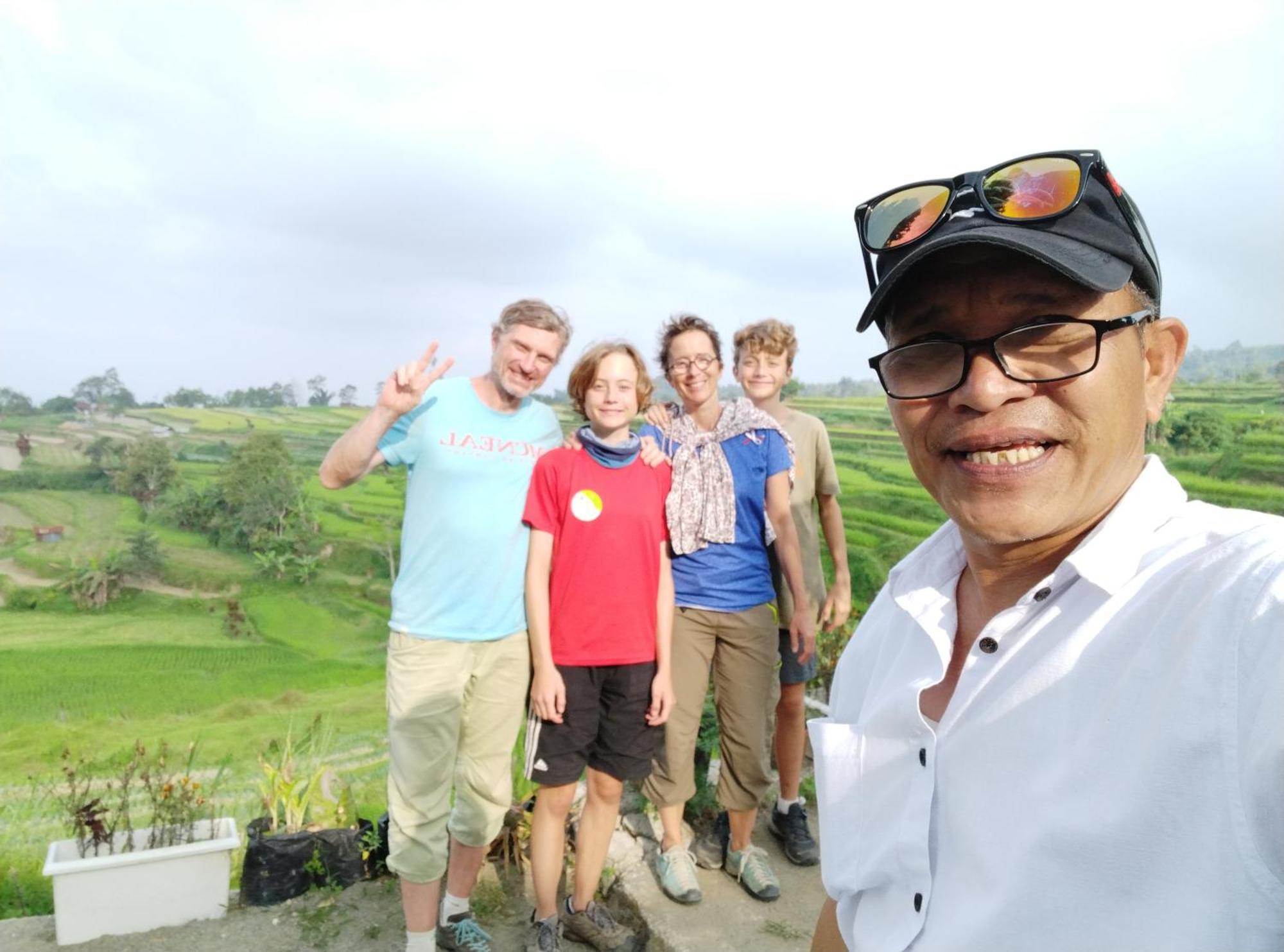 Mando Homestay III 武吉丁宜 外观 照片